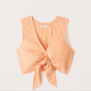 Abercrombie two-piece linen set in peach!